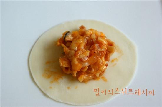 쏙만두 이미지