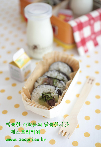 김밥의모든것..봄나들이를 위한 소풍도시락 레시피 모음하나
