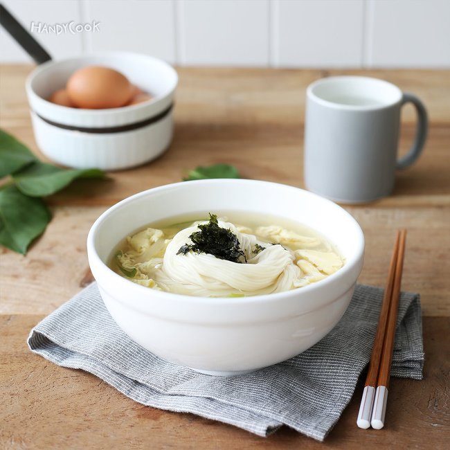 한끼국수 이미지