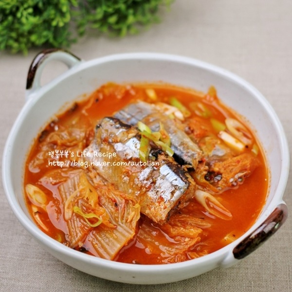 김치찌개 이미지